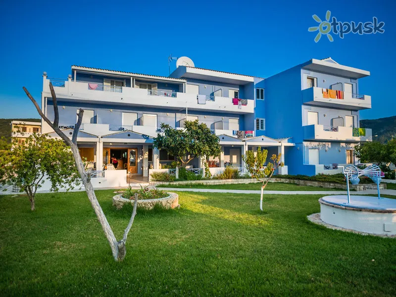 Фото отеля Margarita Beach Hotel 2* о. Корфу Греция экстерьер и бассейны