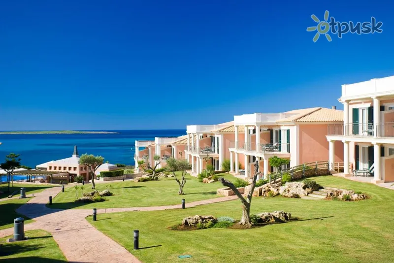 Фото отеля Insotel Punta Prima Prestige Suites & Spa 5* par. Menorka Spānija ārpuse un baseini
