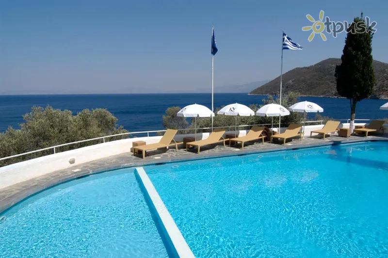 Фото отеля Kerveli Village Hotel 3* о. Самос Греція екстер'єр та басейни