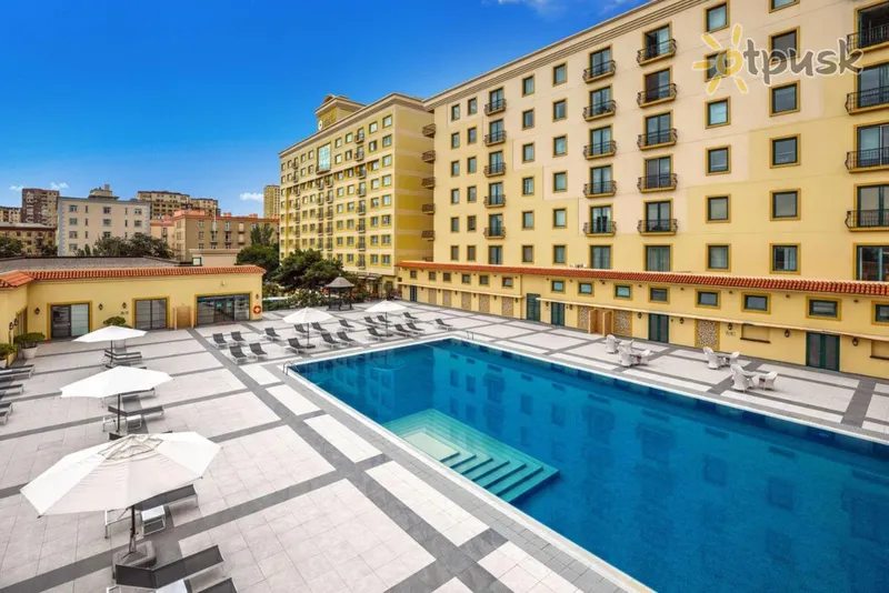 Фото отеля Hyatt Regency Hotel 5* Баку Азербайджан экстерьер и бассейны