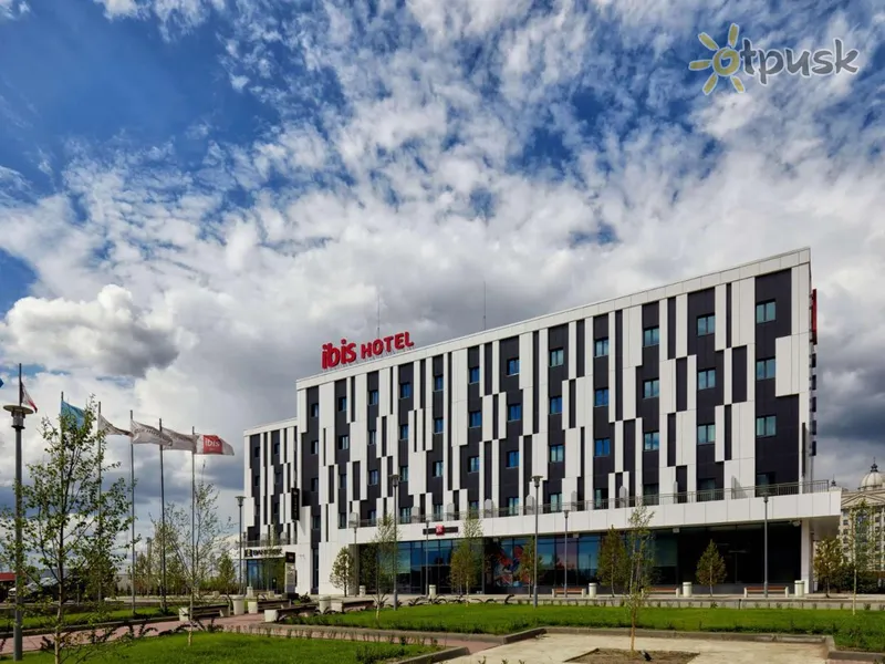 Фото отеля Ibis Aktobe 3* Актобе Казахстан екстер'єр та басейни