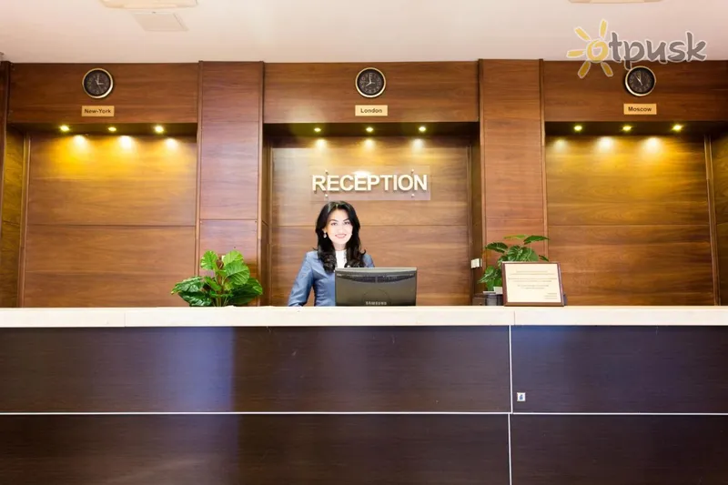 Фото отеля Duman Hotel 4* Астана Казахстан лобби и интерьер