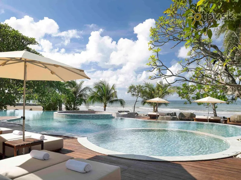 Фото отеля Mercure Rayong Lomtalay Villas & Resort 4* Паттайя Таиланд экстерьер и бассейны