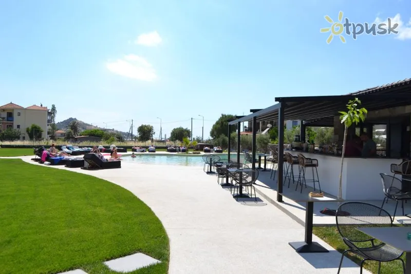 Фото отеля Niki Luxury Apartments 3* о. Лесбос Греція екстер'єр та басейни