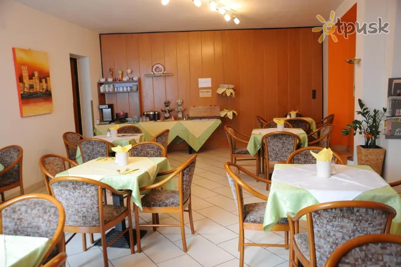 Фото отеля Erlaa Pension 4* Vēna Austrija bāri un restorāni