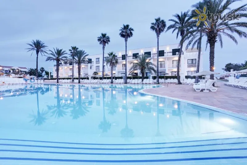 Фото отеля Grupotel Mar de Menorca 3* о. Менорка Іспанія екстер'єр та басейни