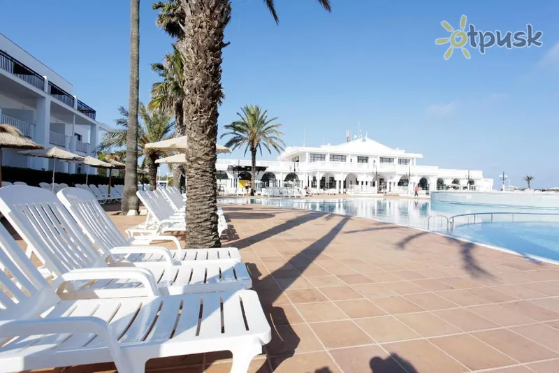 Фото отеля Grupotel Mar de Menorca 3* о. Менорка Испания экстерьер и бассейны