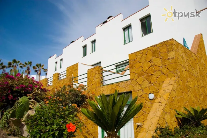 Фото отеля Esquinzo Y Monte Del Mar Aparthotel 3* о. Фуертевентура (Канари) Іспанія екстер'єр та басейни