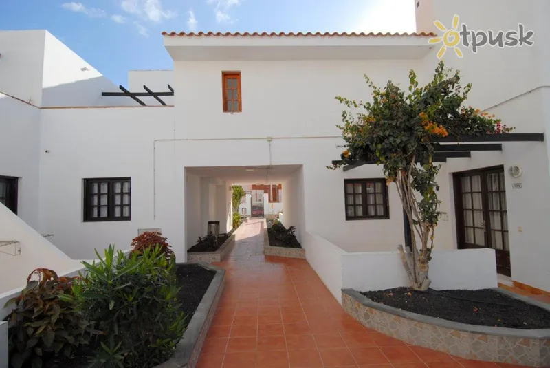 Фото отеля Villa Florida Apartamentos 3* Fuerteventura (Kanarai) Ispanija išorė ir baseinai