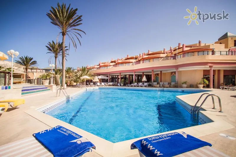 Фото отеля Esmeralda Maris by Livvo 4* о. Фуертевентура (Канари) Іспанія екстер'єр та басейни