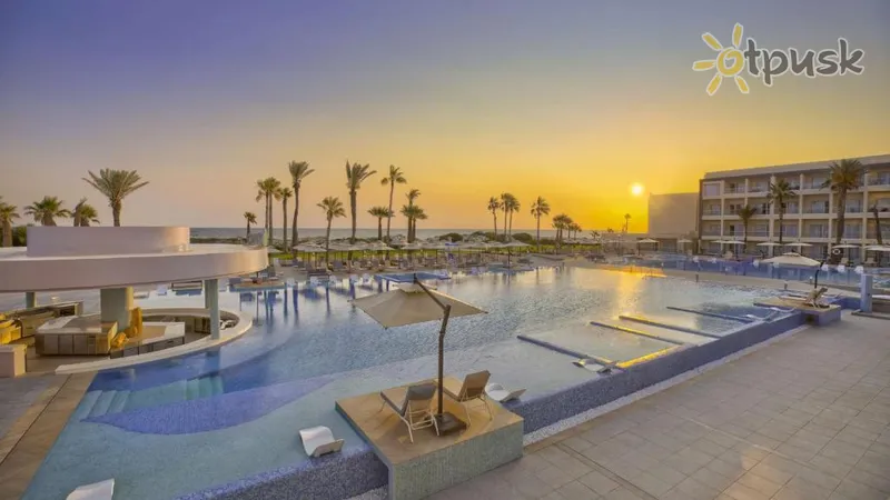 Фото отеля Hilton Skanes Monastir Beach Resort 5* Monastira Tunisija ārpuse un baseini