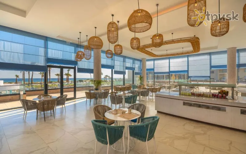 Фото отеля Hilton Skanes Monastir Beach Resort 5* Monastira Tunisija bāri un restorāni