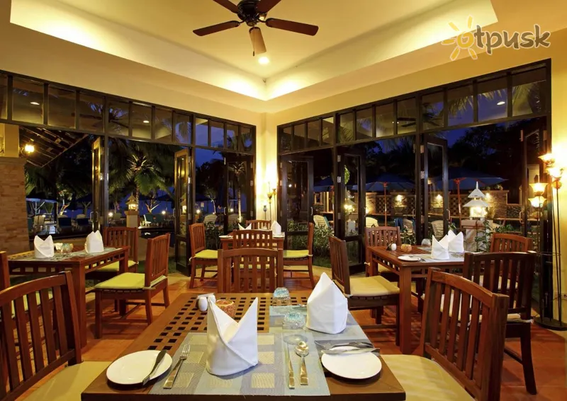 Фото отеля Seaview Resort Khao Lak 4* Као Лак Таїланд бари та ресторани