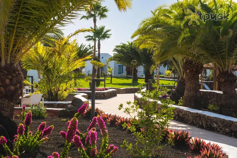 Фото отеля Elba Lanzarote Royal Village Resort 4* о. Лансароте (Канары) Испания экстерьер и бассейны