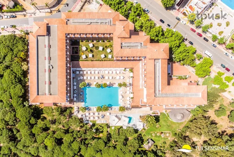 Фото отеля Tui Blue Isla Cristina Palace 5* Коста де Ла Лус Іспанія екстер'єр та басейни