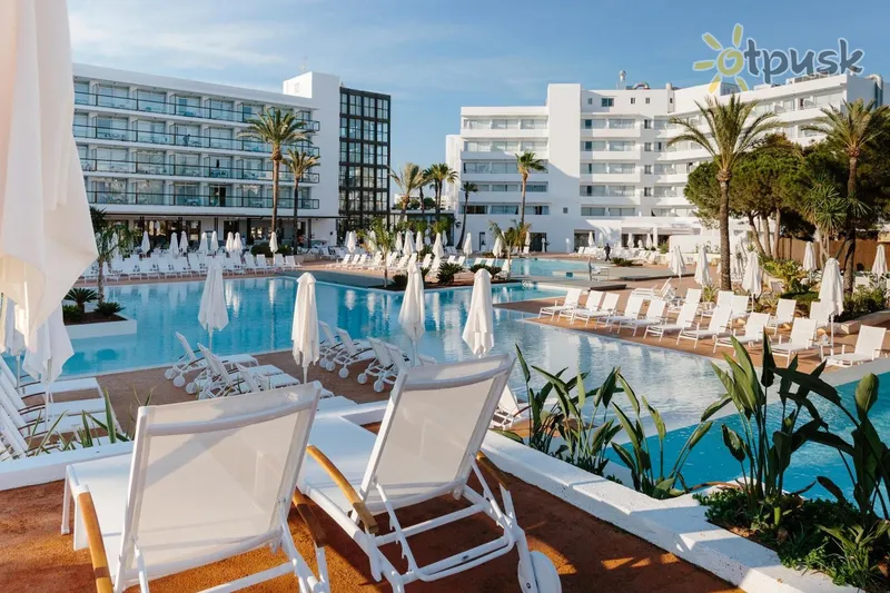 Фото отеля AluaSoul Ibiza 4* о. Ибица Испания экстерьер и бассейны