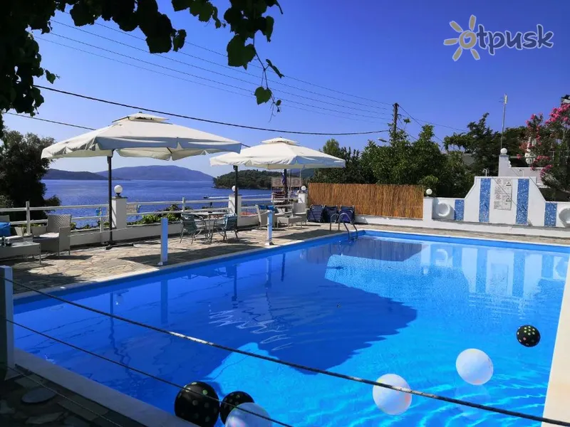 Фото отеля Tropicana Inn Hotel 2* Leukadė Graikija išorė ir baseinai