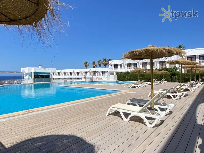 Фото отеля Beach Club Menorca Hotel 3* par. Menorka Spānija ārpuse un baseini