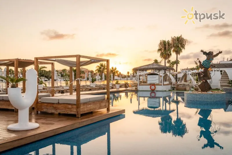 Фото отеля Lago Resort Menorca - Casas del Lago 4* о. Менорка Испания экстерьер и бассейны