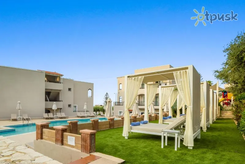 Фото отеля Rainbow Apartments 3* о. Крит – Іракліон Греція екстер'єр та басейни