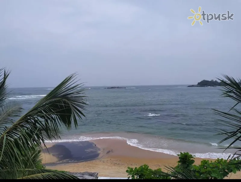 Фото отеля Banana Beach 3* Унаватуна Шрі Ланка пляж