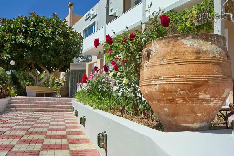 Фото отеля Peli Hotel 2* о. Крит – Ханья Греция экстерьер и бассейны