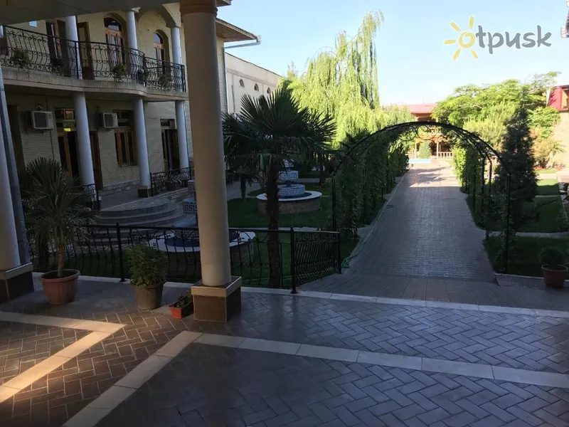 Фото отеля Uzbegim Plaza Hotel 2* Samarkandas Uzbekistanas išorė ir baseinai