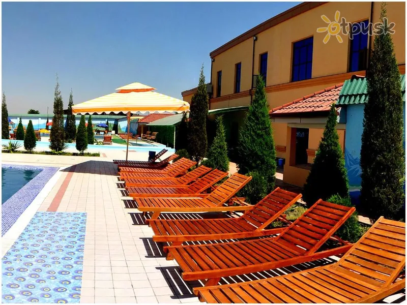 Фото отеля Golden Valley 4* Ташкент Узбекистан екстер'єр та басейни