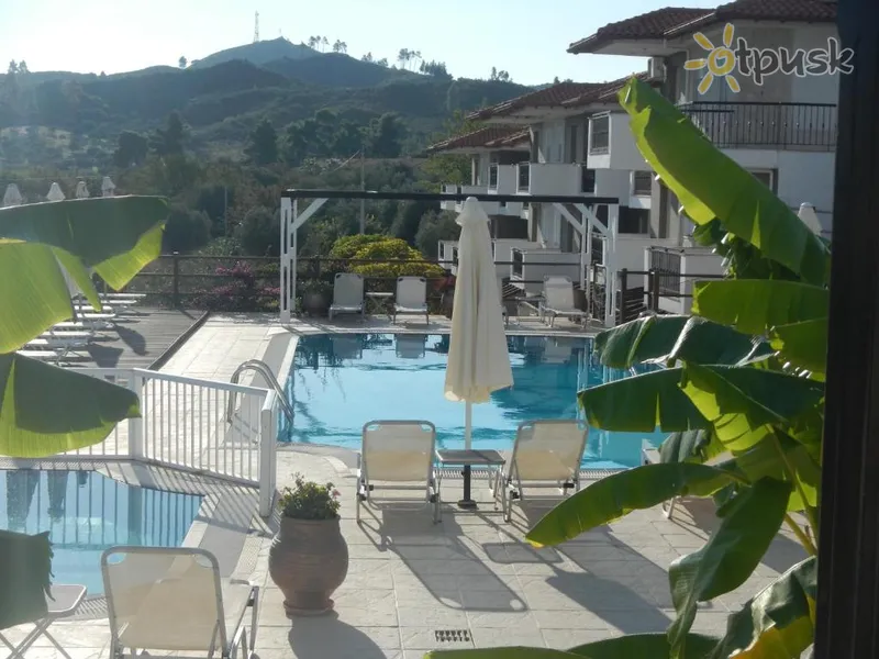 Фото отеля Ampelia Hotel 1* Халкидики – Кассандра Греция экстерьер и бассейны