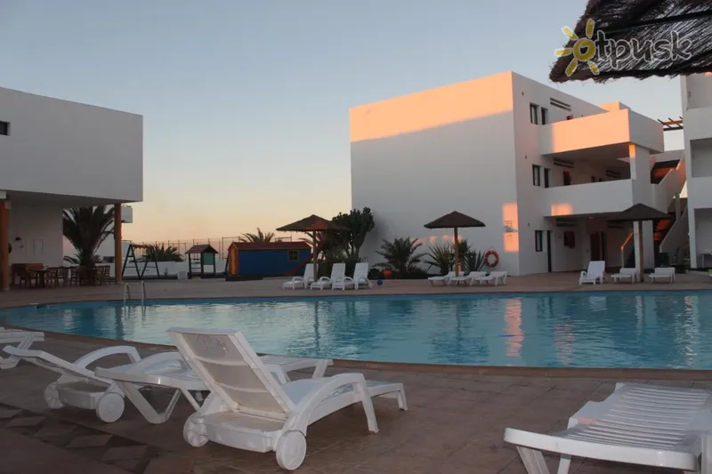 Фото отеля Lanzarote Paradise 2* о. Лансароте (Канары) Испания экстерьер и бассейны