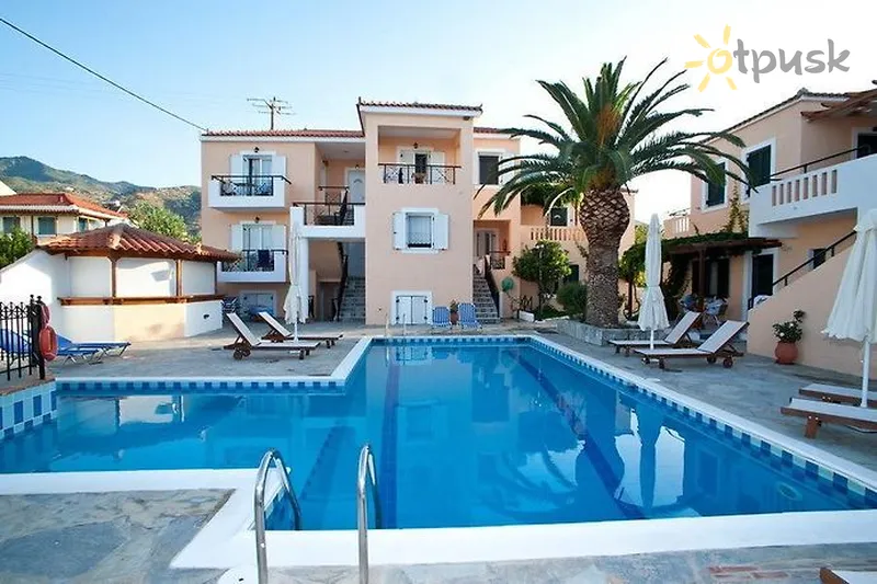 Фото отеля Pelagos Hotel Apartaments 2* о. Самос Греція екстер'єр та басейни
