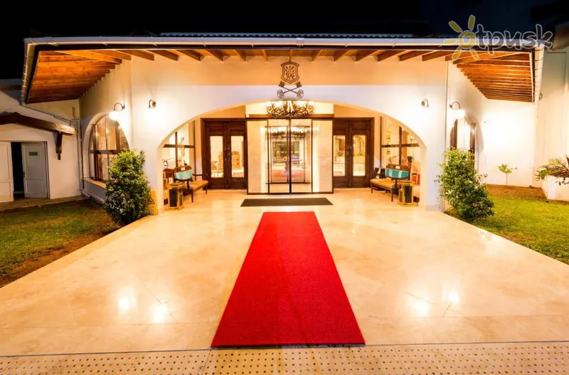 Фото отеля The Olive Tree Hotel 3* Кириния Кипр экстерьер и бассейны