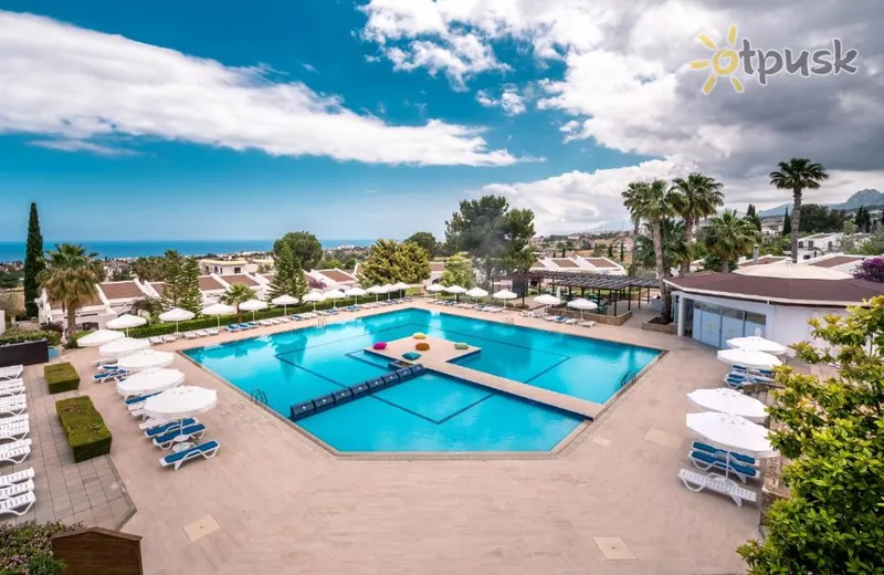 Фото отеля The Olive Tree Hotel 3* Kirenija Kipras išorė ir baseinai