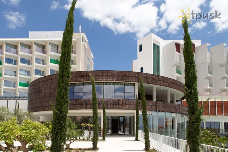 Фото отеля Higueron Hotel Malaga, Curio Collection by Hilton 5* Коста Дель Соль Іспанія екстер'єр та басейни