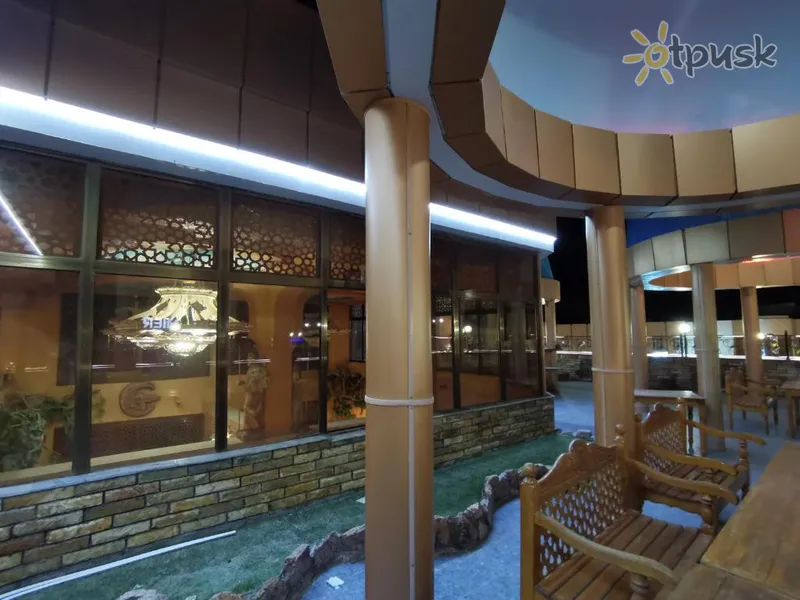 Фото отеля Golubie Kupola Grand Hotel 4* Buhāra Uzbekistāna ārpuse un baseini