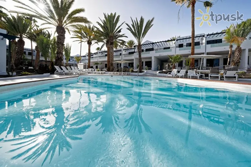 Фото отеля Labranda Playa Club 2* о. Лансароте (Канары) Испания экстерьер и бассейны