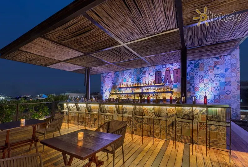 Фото отеля The Yucatan Resort Playa del Carmen 5* Плая дель Кармен Мексика бары и рестораны