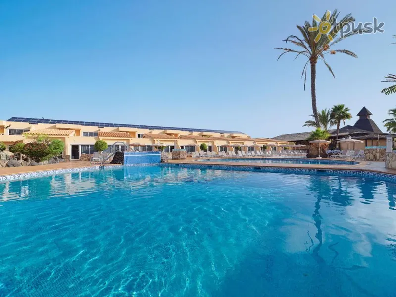 Фото отеля Arena Suite Hotel 4* о. Фуертевентура (Канари) Іспанія екстер'єр та басейни