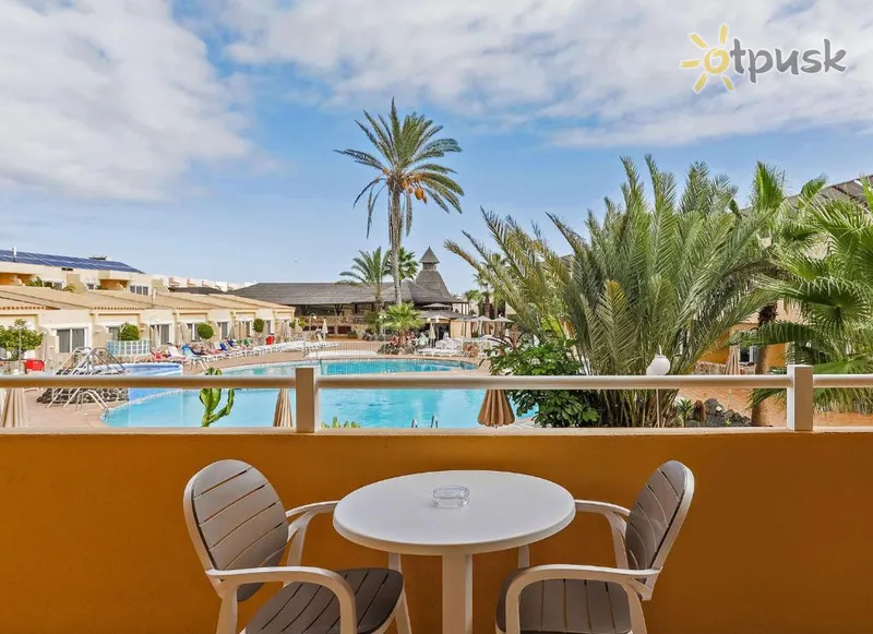 Фото отеля Arena Suite Hotel 4* par. Fuerteventura (Kanāriju salas) Spānija ārpuse un baseini