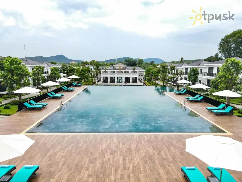 Фото отеля Dad Resort Phu Quoc 4* о. Фукуок Вьетнам экстерьер и бассейны