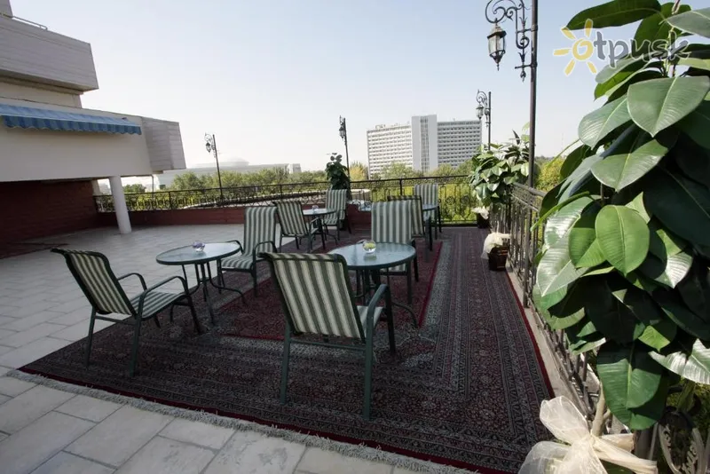 Фото отеля Le Grande Plaza Hotel 4* Ташкент Узбекистан екстер'єр та басейни