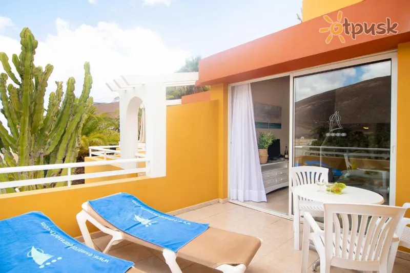 Фото отеля Punta Marina by Livvo Apartments 2* par. Fuerteventura (Kanāriju salas) Spānija ārpuse un baseini