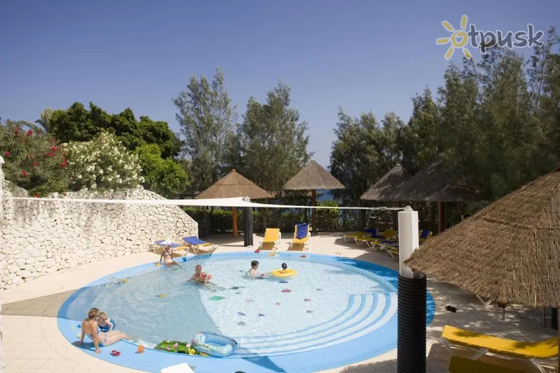 Фото отеля Robinson Esquinzo Playa 3* о. Фуертевентура (Канари) Іспанія екстер'єр та басейни