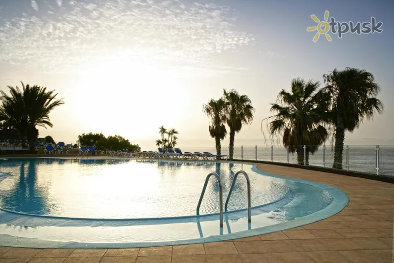 Фото отеля Robinson Esquinzo Playa 3* о. Фуертевентура (Канари) Іспанія екстер'єр та басейни