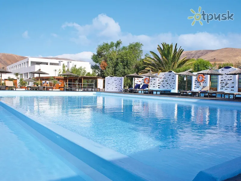 Фото отеля Allsun Hotel Esquinzo Beach 4* о. Фуэртевентура (Канары) Испания экстерьер и бассейны