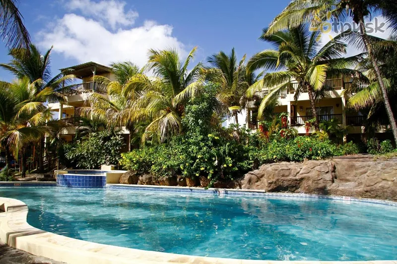 Фото отеля Hibiscus Boutique Hotel 3* о. Маврикий Маврикий экстерьер и бассейны