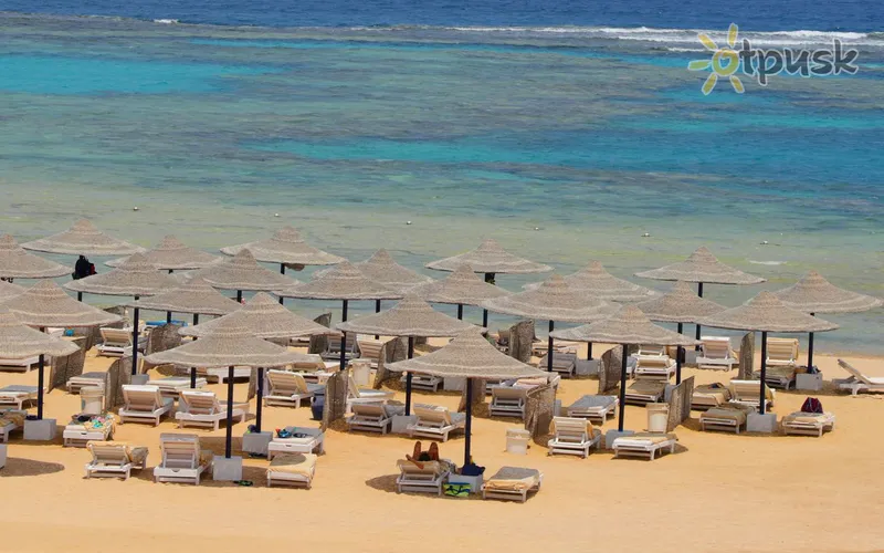 Фото отеля Sirena Beach Resort & Spa 5* Марса Алам Єгипет пляж