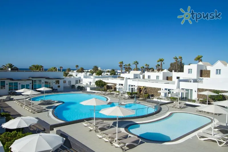 Фото отеля Nautilus Lanzarote 4* о. Лансароте (Канари) Іспанія екстер'єр та басейни