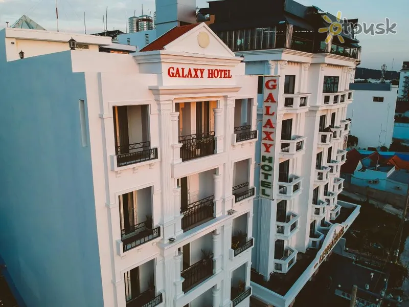 Фото отеля Galaxy Phu Quoc Hotel 3* о. Фукуок Вьетнам экстерьер и бассейны