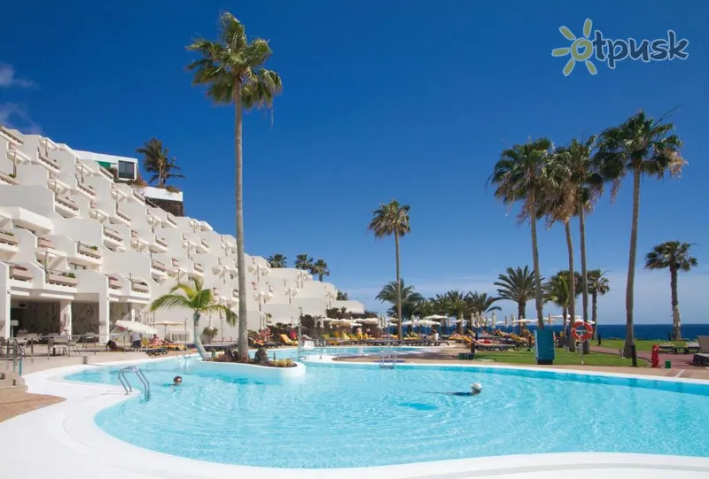 Фото отеля Riu Calypso Hotel 4* о. Фуэртевентура (Канары) Испания экстерьер и бассейны